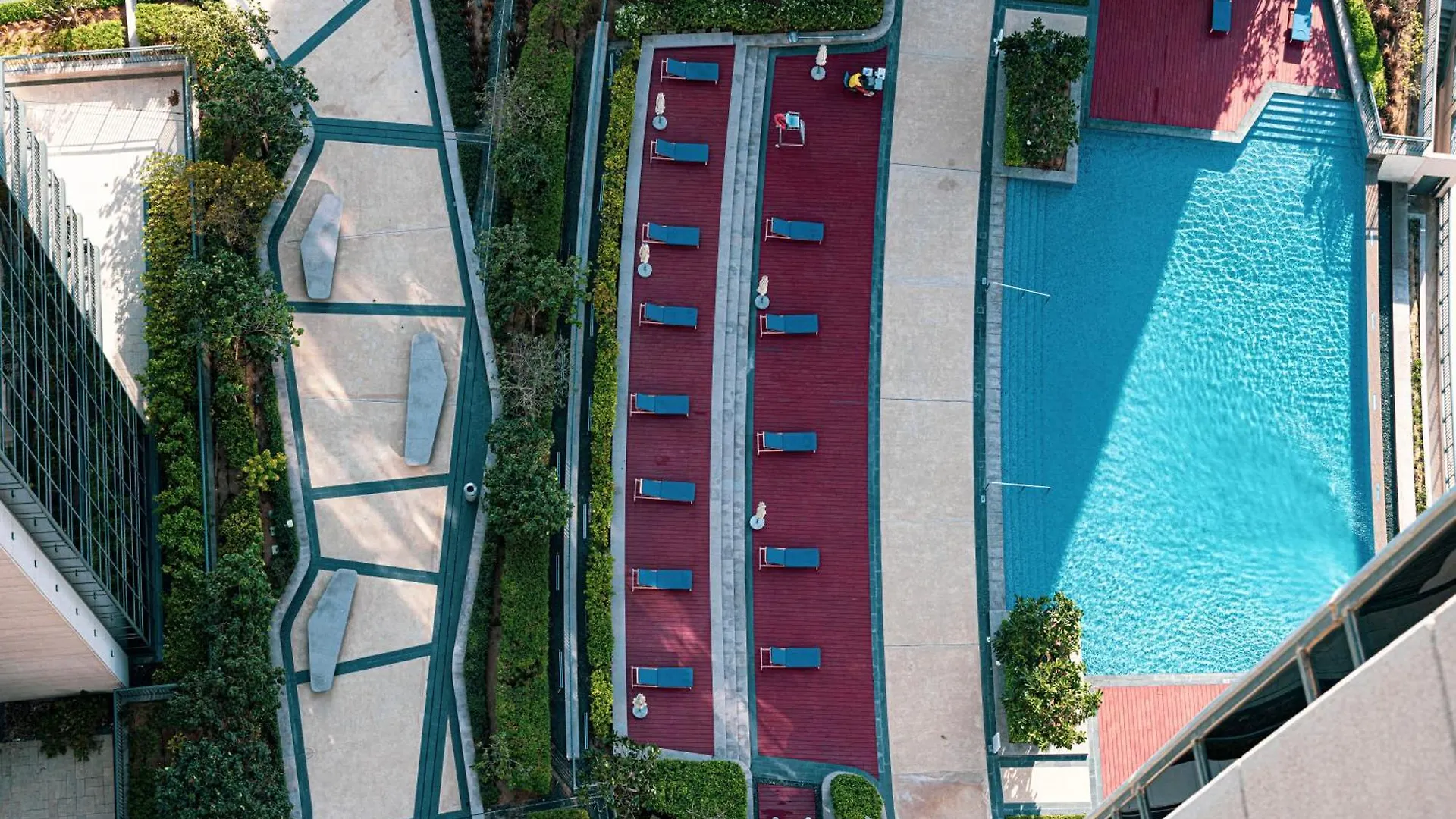 Smartstay At Creek Residences - Burj Khalifa Skyline View - Modern Luxury Apartments Dubai