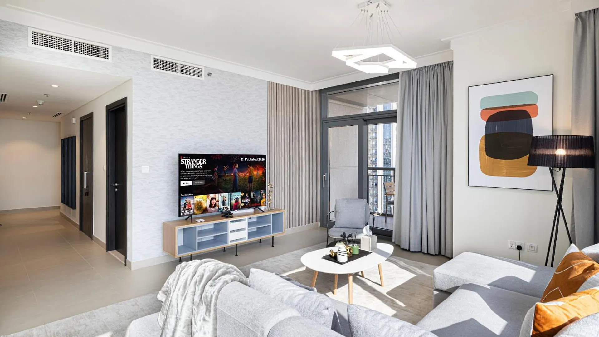 Smartstay At Creek Residences - Burj Khalifa Skyline View - Modern Luxury Apartments Dubai
